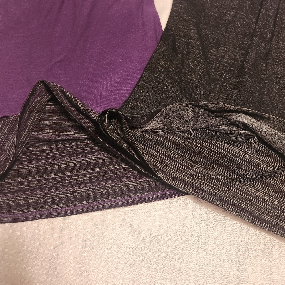 Two Athleta Royal Pigeon Layered Cinch Side Yoga Racer Back Tank Tops sz M - Picture 10 of 12